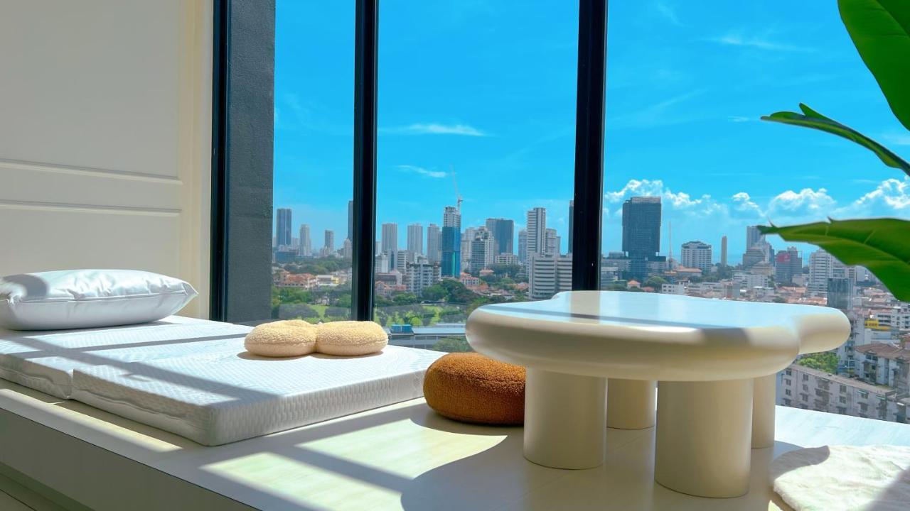 Skypool With Seaview 8Pax Beacon Executive Suites - Georgetown City Centre - 3Km To Komtar 외부 사진