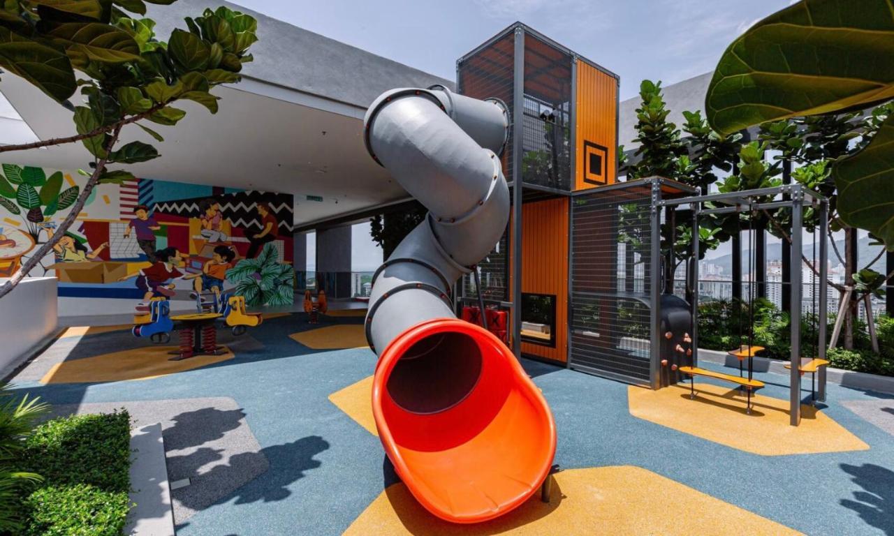 Skypool With Seaview 8Pax Beacon Executive Suites - Georgetown City Centre - 3Km To Komtar 외부 사진
