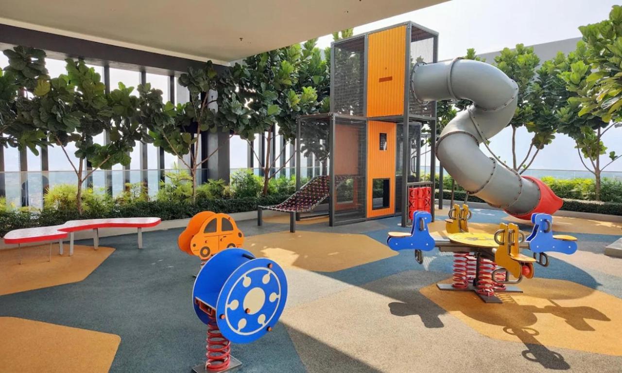 Skypool With Seaview 8Pax Beacon Executive Suites - Georgetown City Centre - 3Km To Komtar 외부 사진