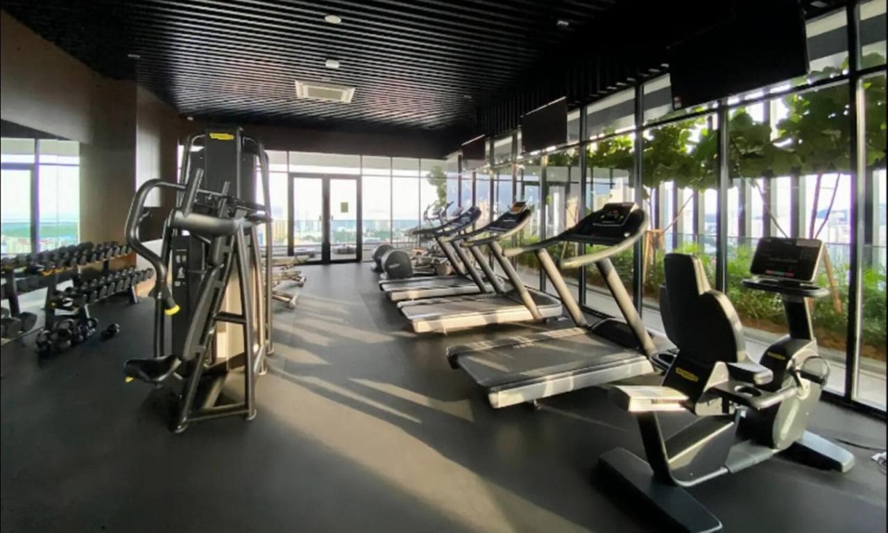 Skypool With Seaview 8Pax Beacon Executive Suites - Georgetown City Centre - 3Km To Komtar 외부 사진